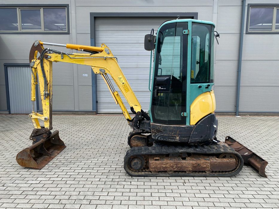 Minikoparka , Koparka Yanmar Vio 25