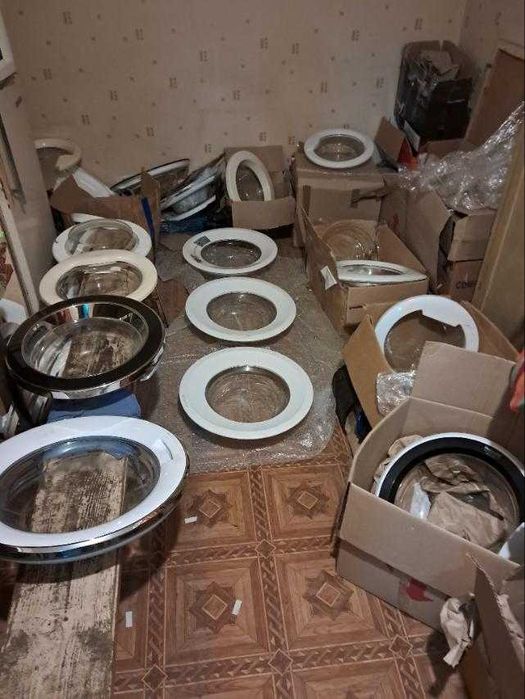 Продам дверцята  до пральної машини Gorenje