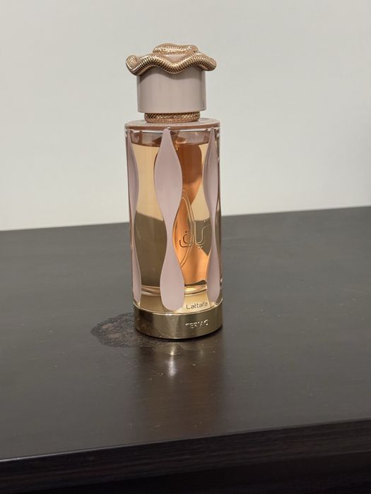 Perfumes arabes novos
