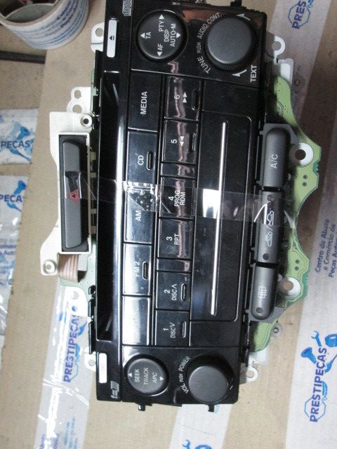 Rádio / auto-rádio MAZDA 6 Hatchback (GG)