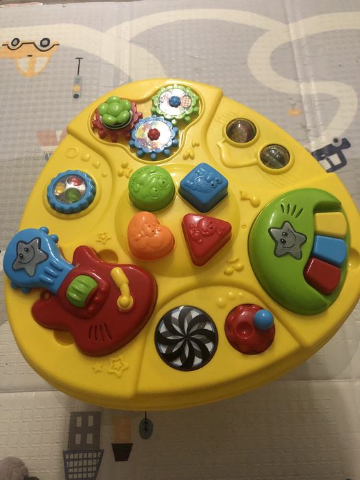 Stolik edukacyjny Smiki