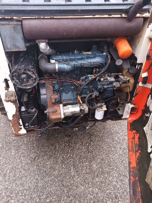 Bobcat 763 ano de 2002