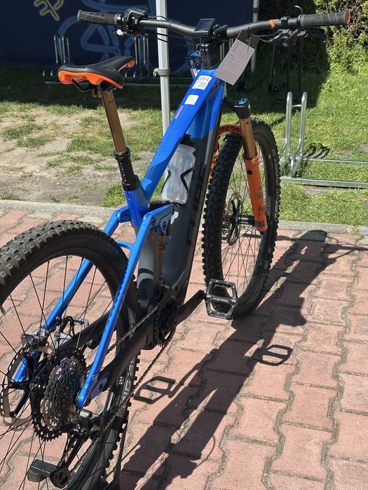 Raty 0% 12m-cy gwar. CUBE (M) 140 HPC ACTIONTEAM 750Wh 700km 29" [684]