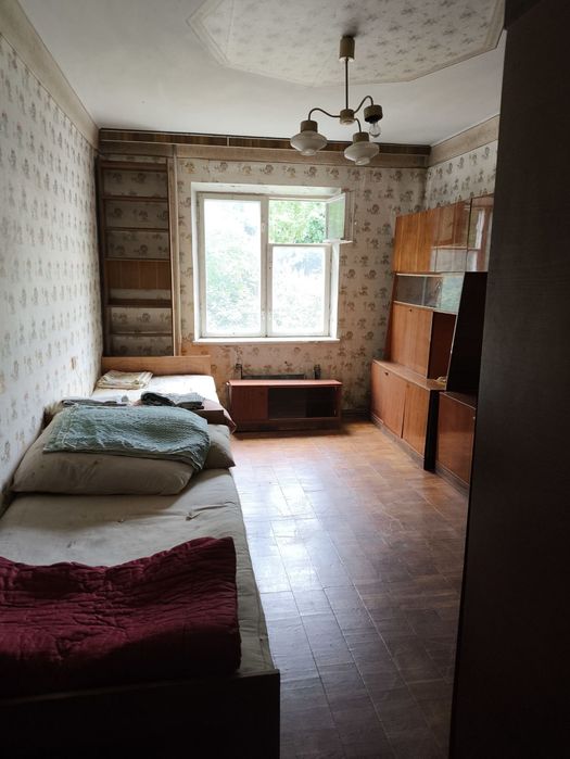 Продам двух кімнатну квартиру в Калиті.