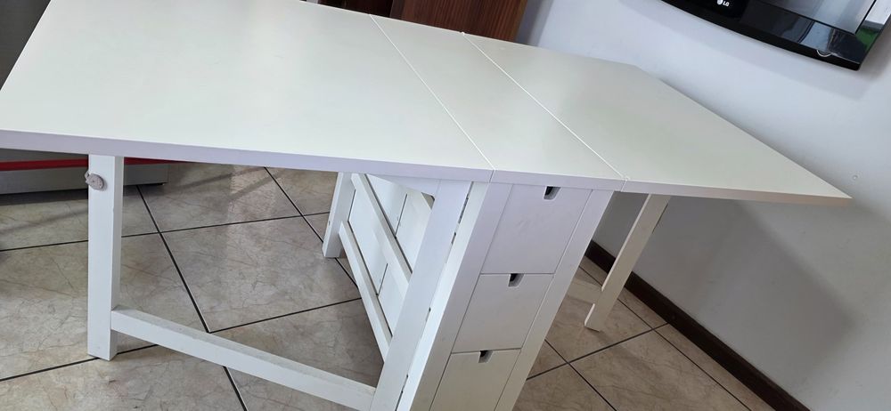 Mesa dobrável em lacado branco com 6 gavetas