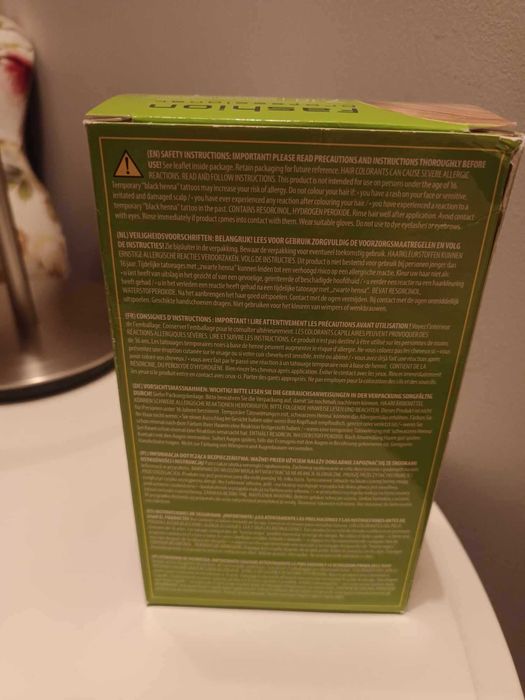 Farba do włosów-Fashion Professional