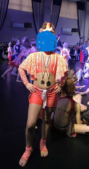 Костюми для диско і диско слоу