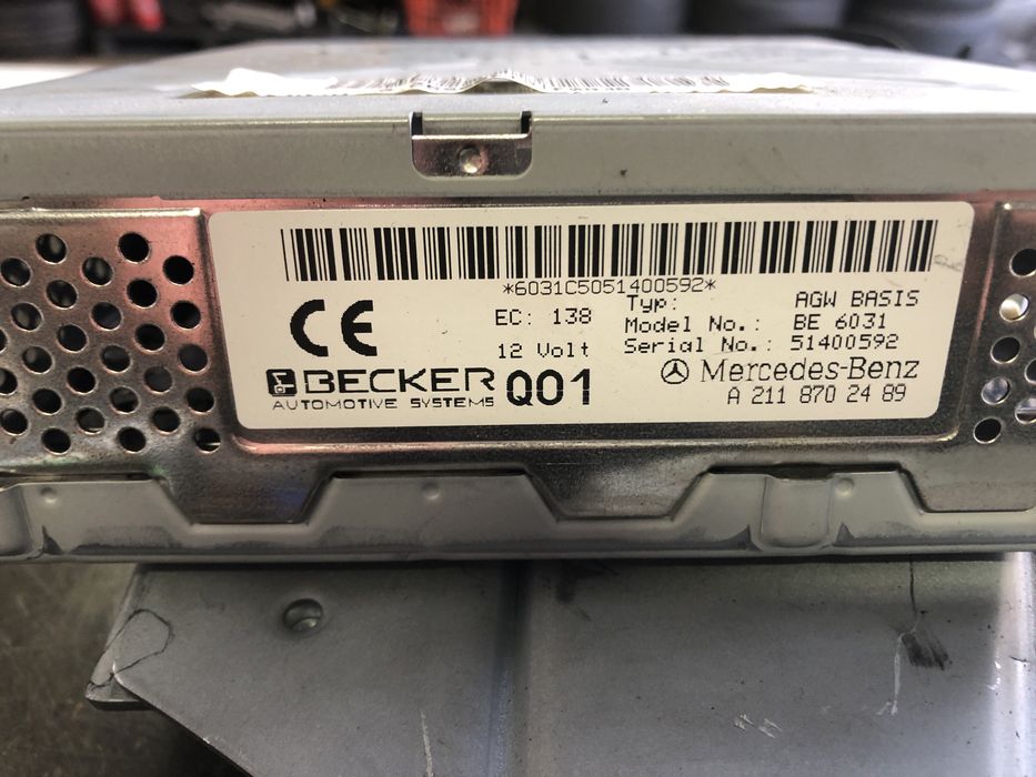 Vendo Rádio original para Mercedes W211