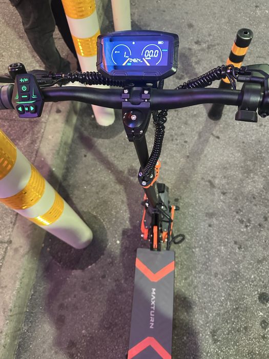 Trotinete MaxTurn X1 Ultra