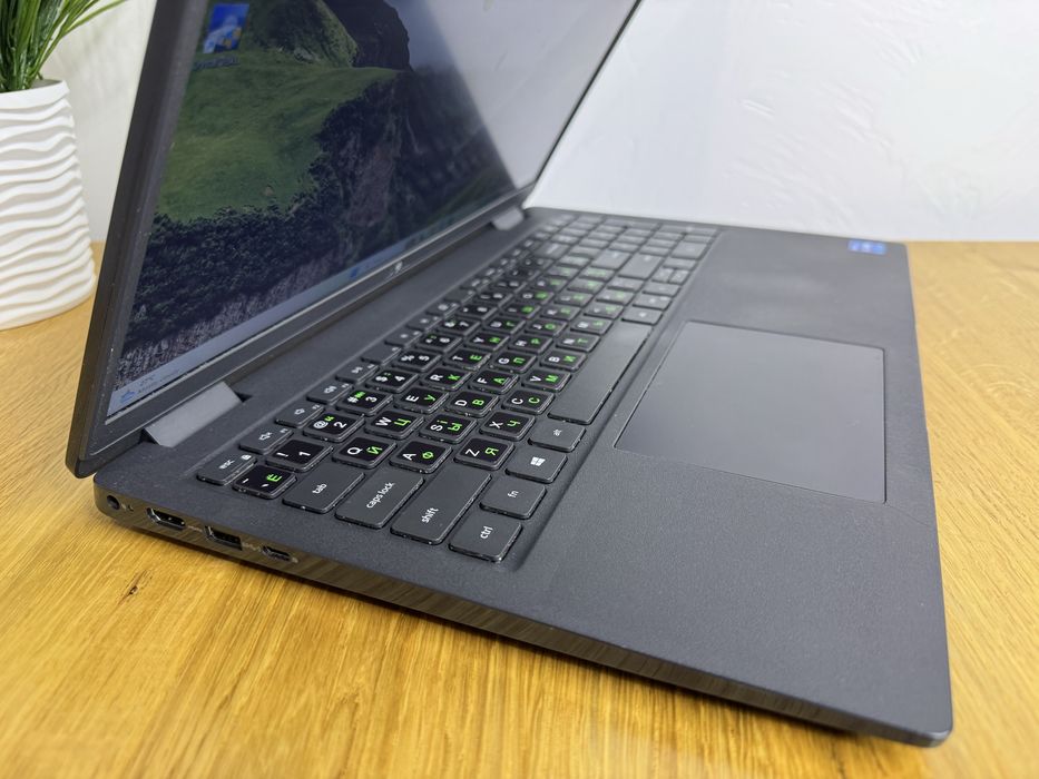 Потужний ноутбук Dell Latitude 3520 i5 11 покоління 16/256GB (512GB) 4 ядра