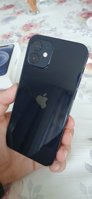 iPhone 12 64gb Black, pudełko, etui, 2 kable do ładowania