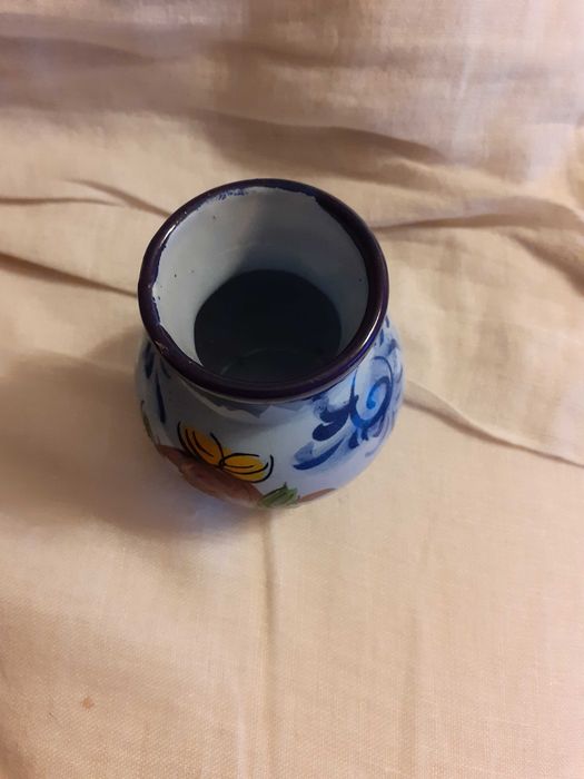 Jarra de faiança muito antiga,  mais de 60 anos
