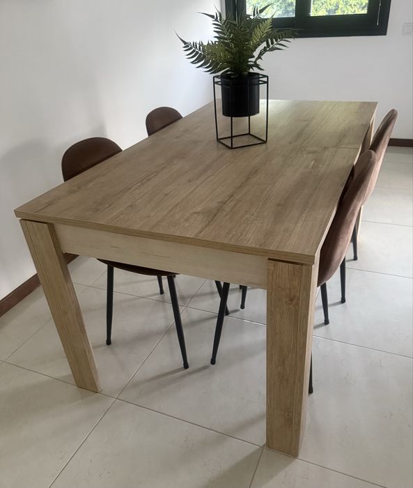 Conjunto Sala: Movel TV + Mesa Jantar + Prateira