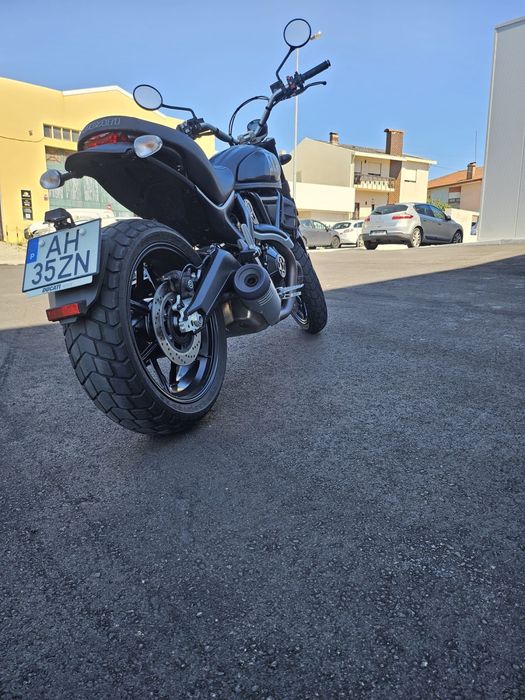 Ducati scrambler 800