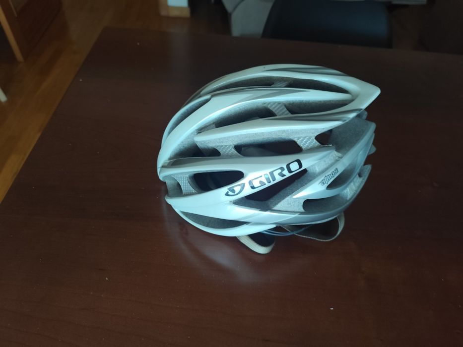 Capacete ciclismo Giro Atmos
