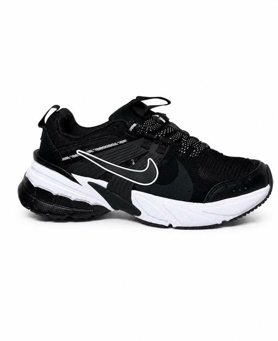 36-41 Nike v2k Runtekk White Black /Женские Кроссовки