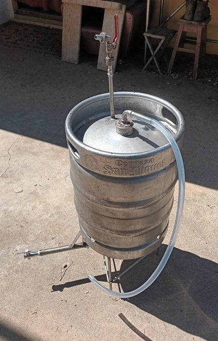 Mini lagar para produção de azeite