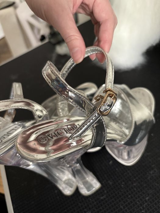 Oryginalne buty do pole dance high heels szpilki rzadki kształt
