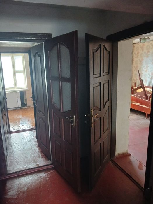 Продам квартиру в смт.Люблинець