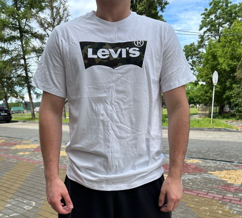 Оригінальна футболка Levi's