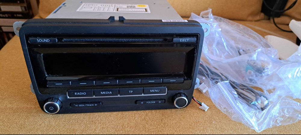 Radio samochodowe z cd golf VI