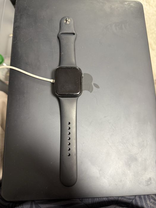 Apple Watch SE 2 GEN