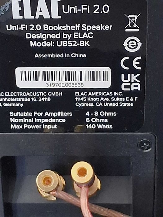 Kolumny podstawkowe Elac Uni-Fi 2.0