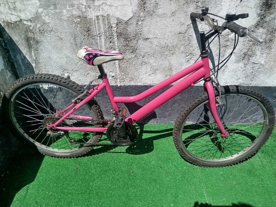 Bicicleta de "montanha" de criança (menina)