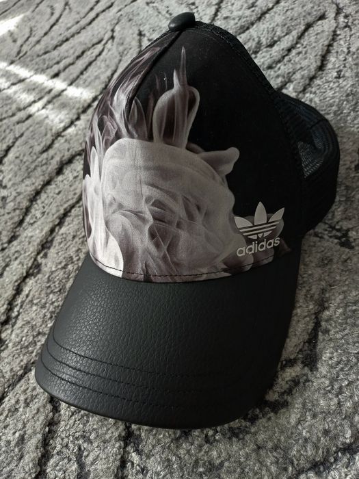 Czapka z daszkiem Adidas Rita Ora Smoke 420 weed trucker cap 100% ori