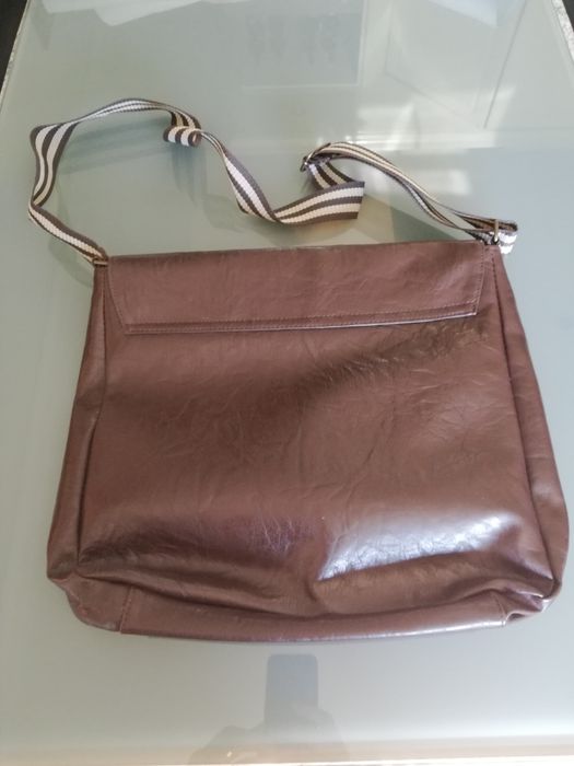 Mala / Pasta / Bolsa de ombro castanha para homem (como nova)