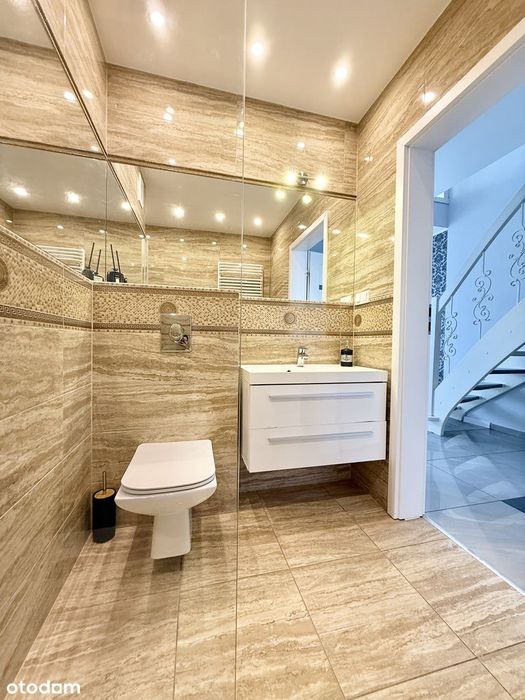 48 M Dwa Poziomy Duży Balkon 9 M / 2 Miejsca Postojowe Winda Poświętne - Więcej