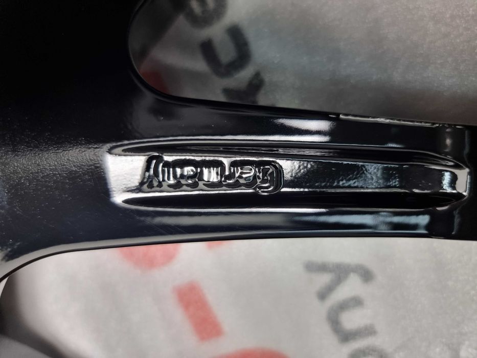 NOWE alufelgi AUDI 18" 5x112 A4 A6 A8 Q5 Czarne