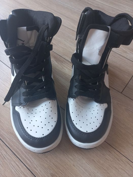 Buty  Air Jordan młodzieżowe
