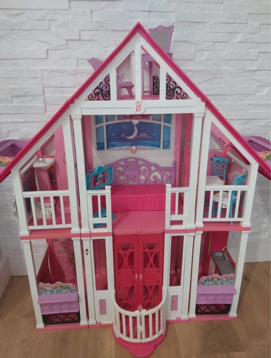 Domek dla lalek Barbie
