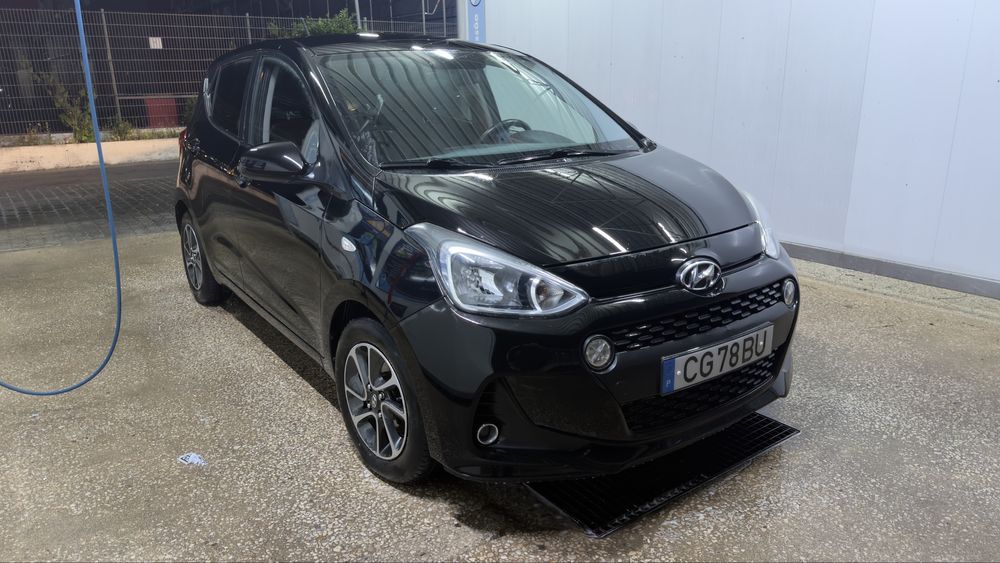 Hyundai i10 1.2 Comfort – 2017 – Full Extras – Excelente Estado