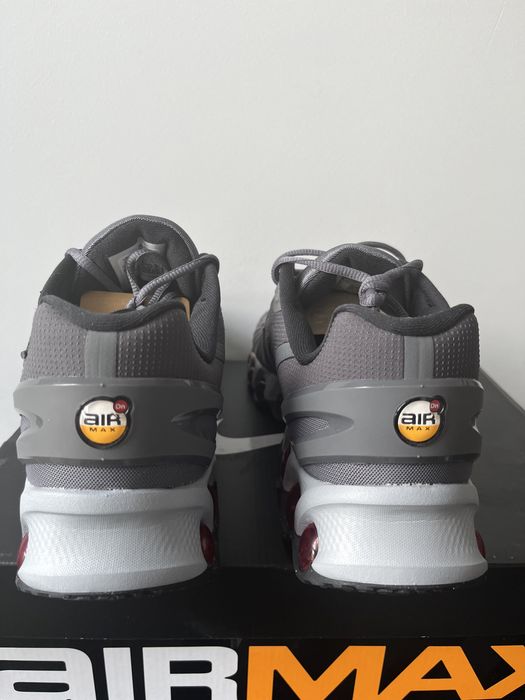 dn00  グレー Кросівки Оригінал Nike Air Max Dn8: 4 400 грн. - Кроссовки для