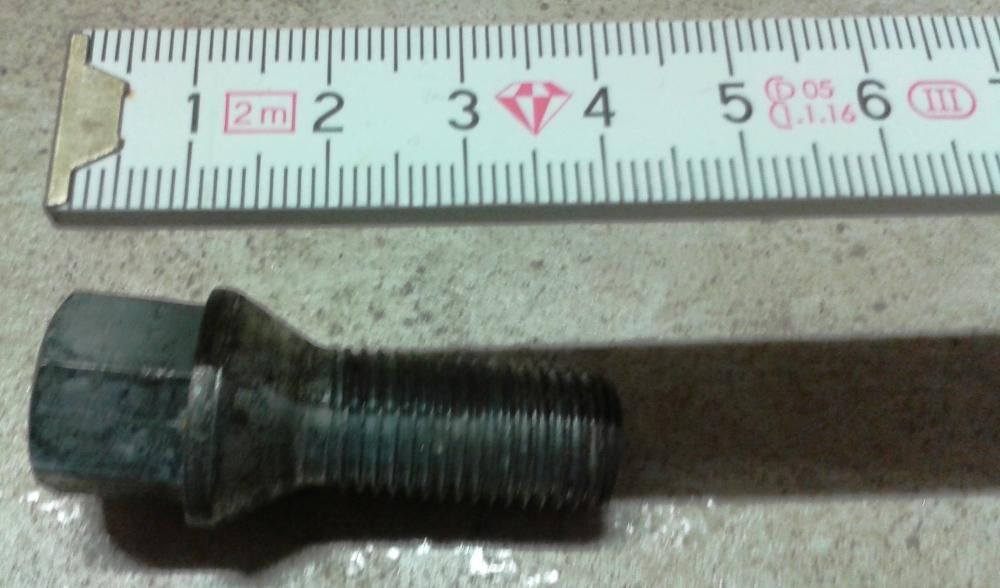 Parafusos para rodas