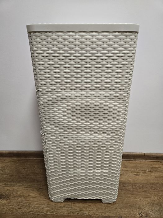 Curver Style REGAŁ i DWA KOSZE na bielizne przechowywanie w łazience