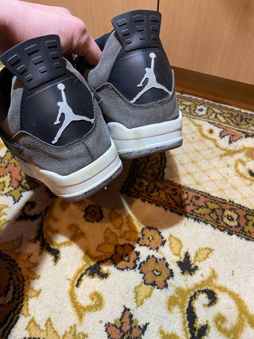 Кроссовки Nike Air Jordan 4 Retro Grey