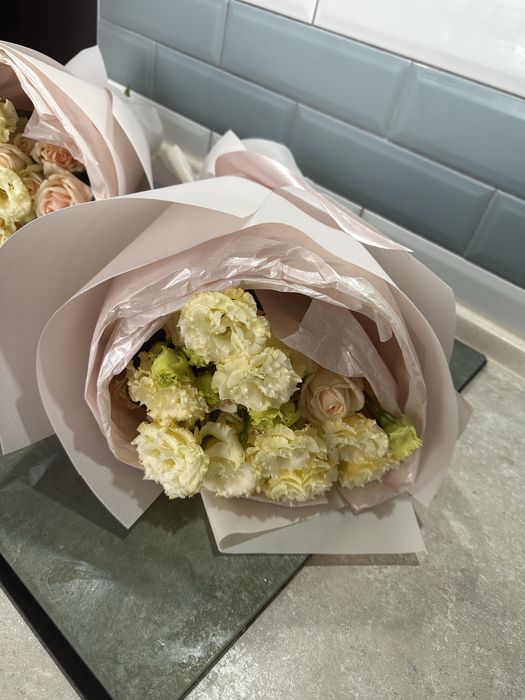 Служба доставки  цветов по Харькову. Роза от 15 грн