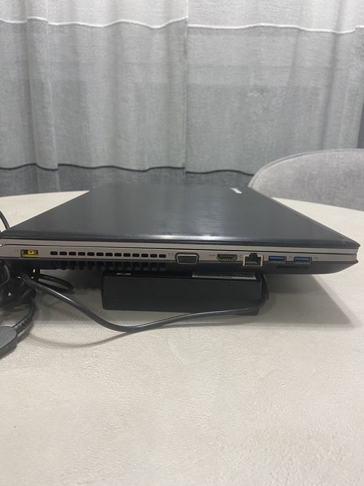 Ноутбук lenovo 17,3 intel i3 gtx 740 торг