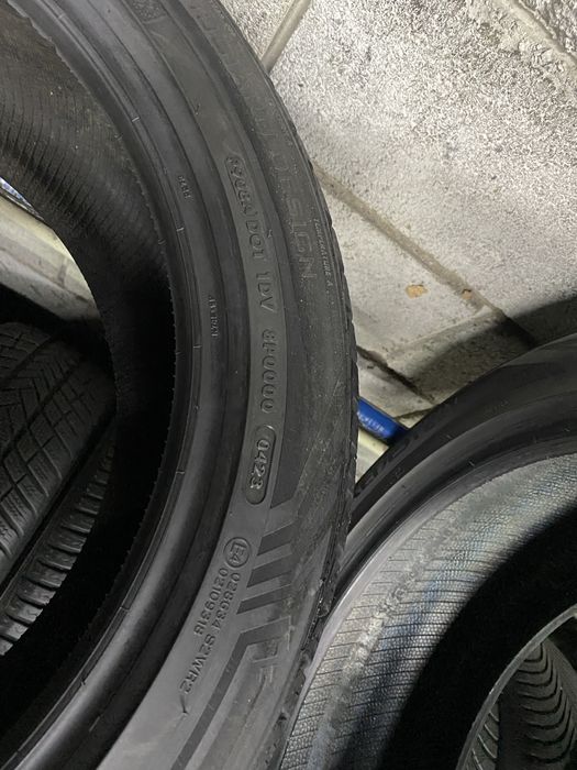 Зимові шини 235/45 R17 (97Y) VREDESTEIN