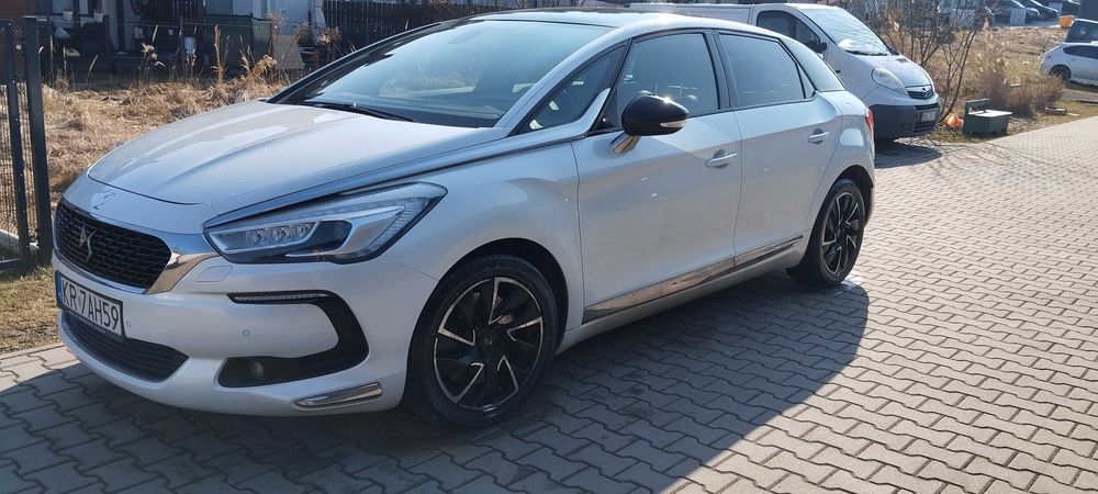 Sprzedam zadbany DS5 z Polskiego salonu