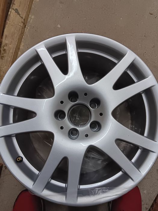Mercedes 4 jantes 225/55 R17 rigorosamente reparadas