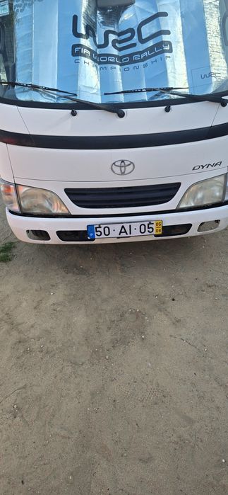 Vendo toyota dyna 2.5