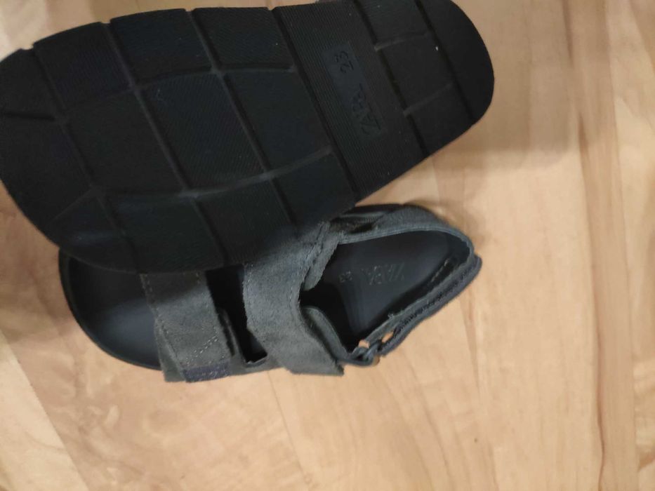 Zara Sandałki dziecięce Nowe