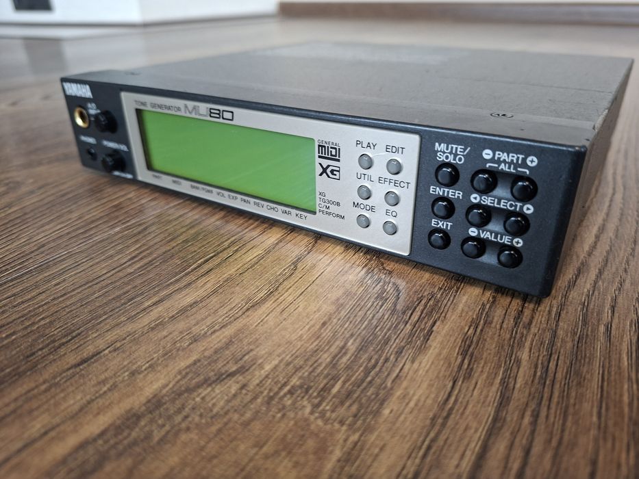 Yamaha MU 80 moduł brzmieniowy