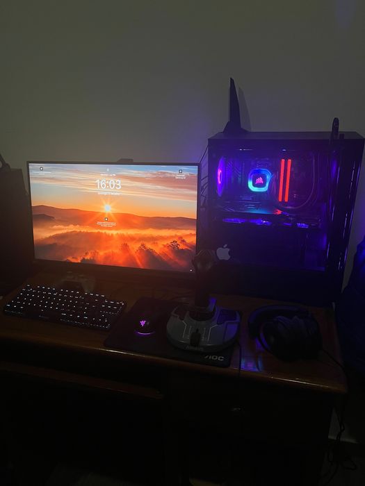 Pc Gaming Topo Ryzen 7 7800X3D Rx 7800Xt + Extras (Com Garantia)