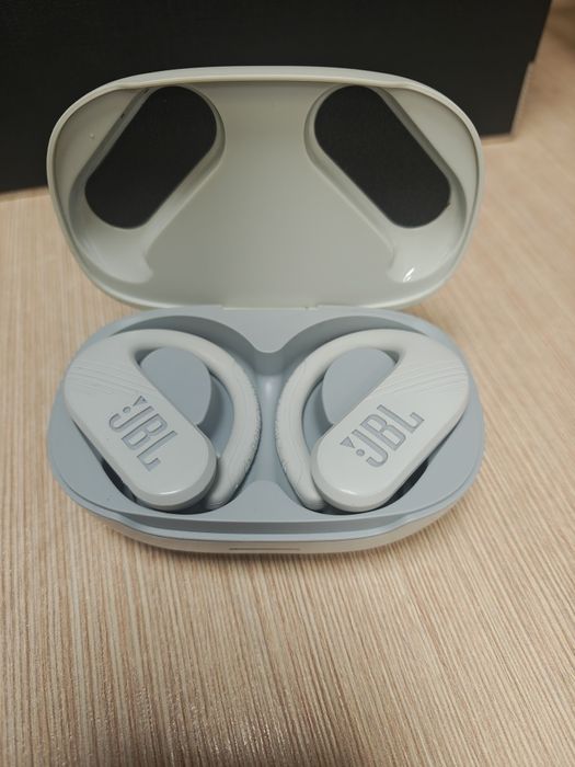 Słuchawki JBL nowe