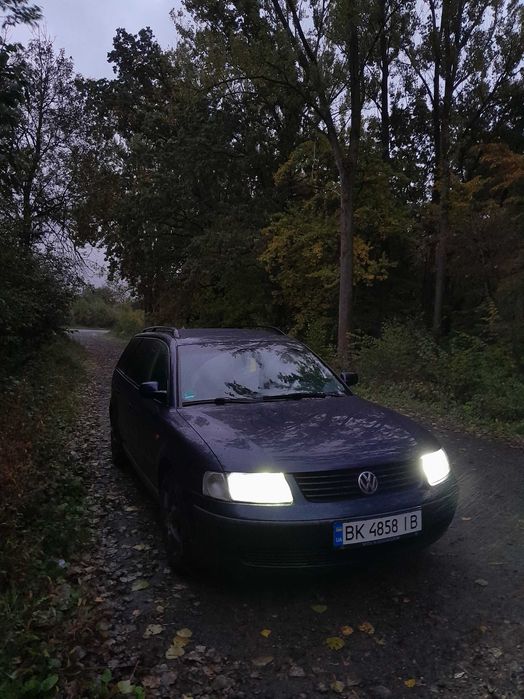 Продаж Авто Volkswagen Passat b5